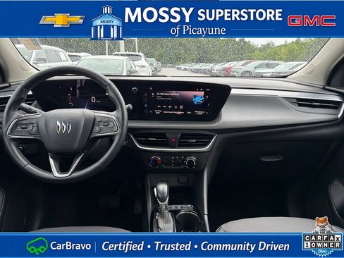 Certified 2024 Buick Encore GX Preferred w/ Comfort Package FWD image 14