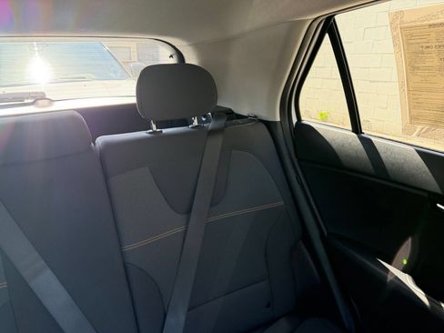 Used 2026 Kia Niro LX FWD image 35