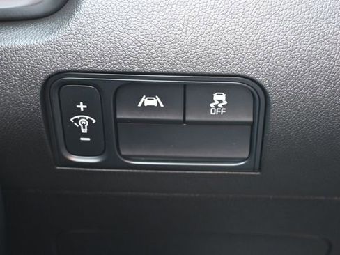 Used 2022 Kia Sorento S w/ Panoramic Sunroof Package image 40