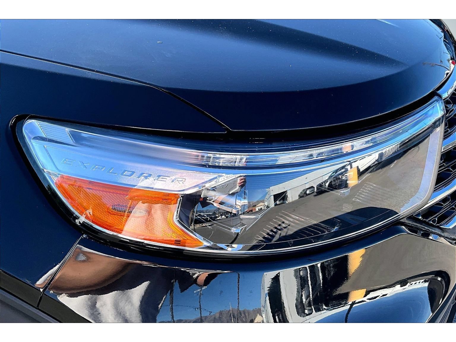 Used 2021 Ford Explorer XLT w/ Class III Trailer Tow Package AWD/4WD image 33
