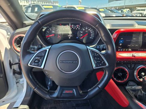 Used 2020 Chevrolet Camaro SS RWD image 20