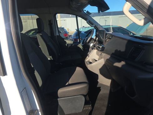 Used 2023 Ford Transit 350 XLT image 15