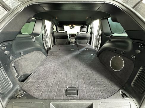 Used 2017 Jeep Grand Cherokee Altitude image 24