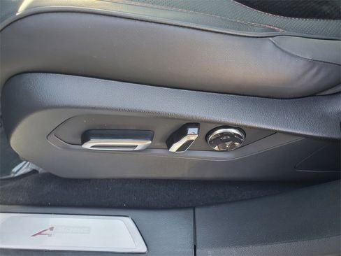 Used 2025 Acura RDX A-Spec image 19