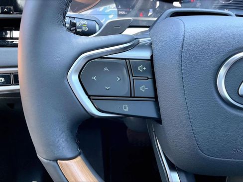 Used 2025 Lexus RX 350 Premium Plus w/ Convenience Package image 22