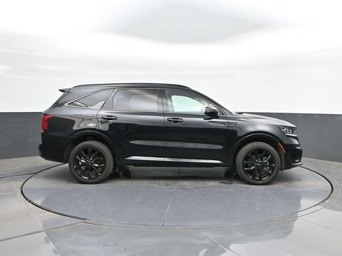 Used 2023 Kia Sorento SX AWD/4WD image 23