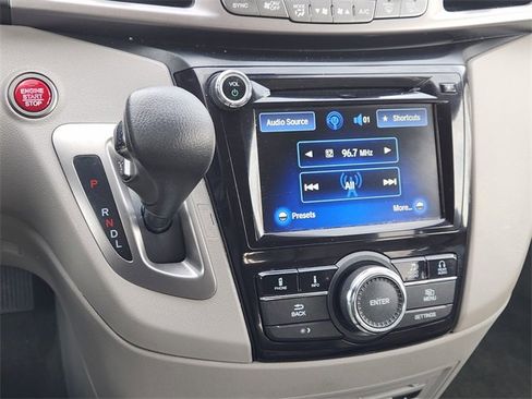 Used 2017 Honda Odyssey EX-L image 27