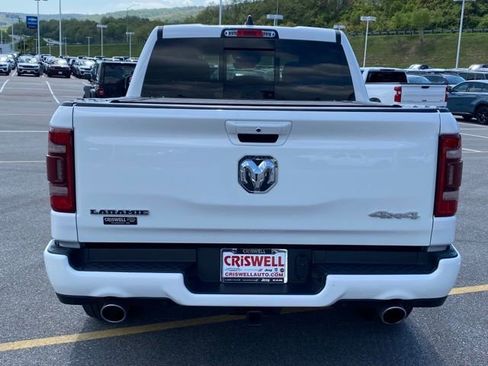 Used 2023 RAM 1500 Laramie AWD/4WD image 4