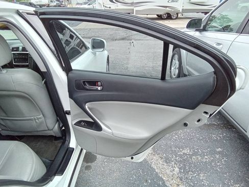 Used 2008 Lexus IS 250 AWD image 6