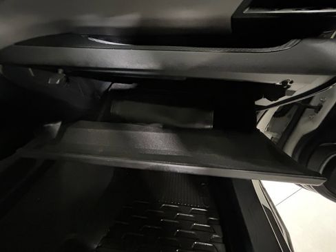 Used 2021 Subaru Outback Premium image 28