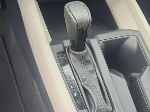 Used 2024 Honda Accord LX image 15