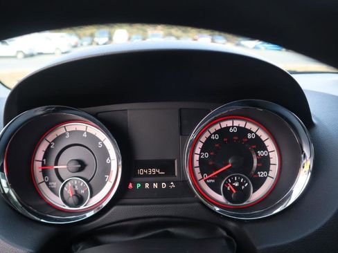 Used 2017 Dodge Grand Caravan SE image 56