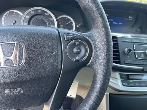 Used 2014 Honda Accord LX image 16