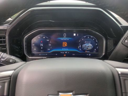 Used 2022 Chevrolet Silverado 1500 LT w/ Protection Package image 12