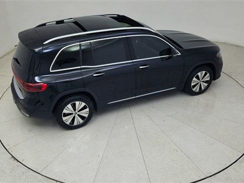 Used 2024 Mercedes-Benz EQB 250+ w/ Driver Assistance Package image 83