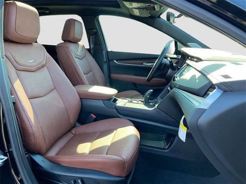 New 2025 Cadillac XT5 Premium Luxury w/ Technology Package image 30