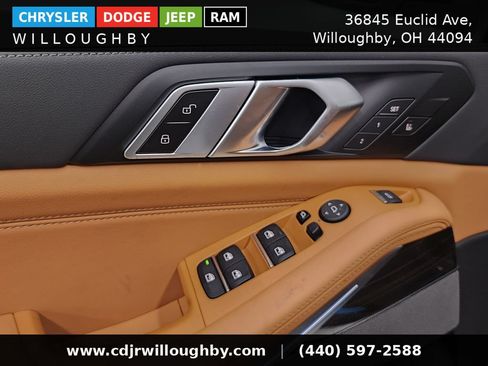 Used 2026 BMW X5 xDrive50e w/ Climate Comfort Package AWD/4WD image 12