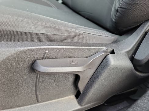 Used 2015 Ford Fiesta SE image 20