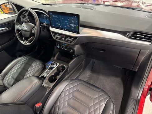 Used 2023 Ford Escape SE w/ PHEV Premium Package image 35