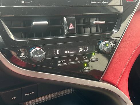 Used 2021 Toyota Camry XSE image 14