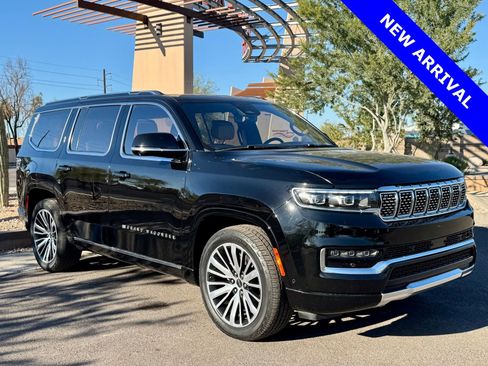 Used 2022 Jeep Grand Wagoneer Series III w/ Flexible Seating Group image 2