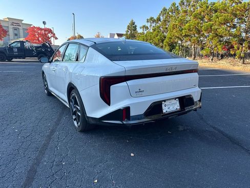 New 2025 Kia K4 GT-Line image 5