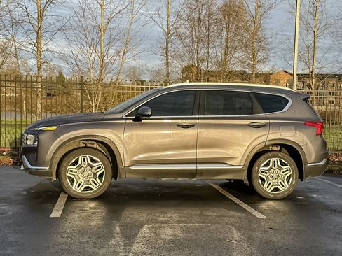 Used 2022 Hyundai Santa Fe SEL Convenience w/ Cargo Package image 7