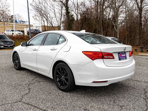 Used 2019 Acura TLX image 4