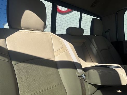Used 2020 RAM 2500 Laramie w/ Protection Group image 27