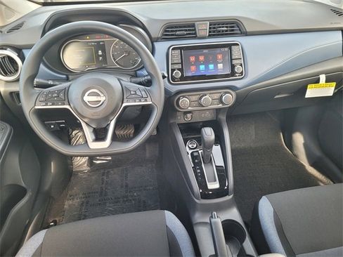 New 2025 Nissan Versa SV image 7