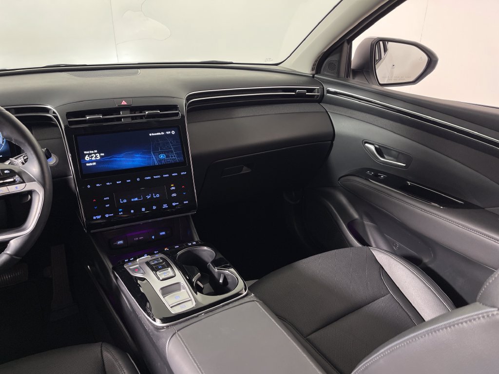 Certified 2023 Hyundai Tucson Limited AWD/4WD image 17