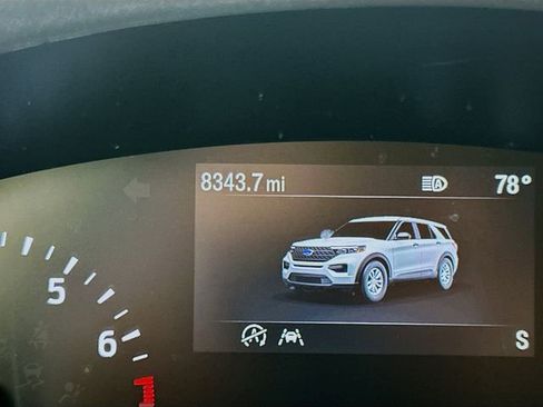 Used 2021 Ford Explorer 2WD image 12