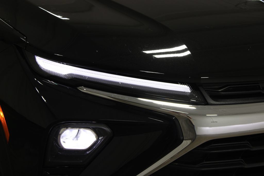 Used 2026 Chevrolet TrailBlazer LT FWD image 12