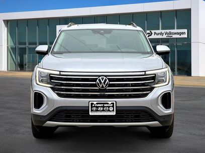 New 2026 Volkswagen Atlas SE