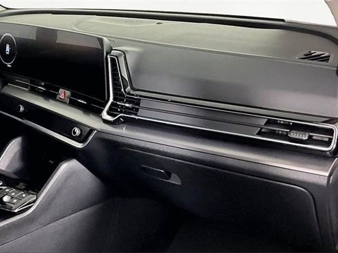 Certified 2023 Kia Sportage SX image 25