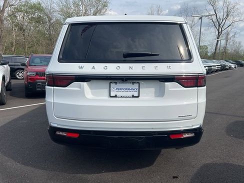 Used 2024 Jeep Wagoneer Series II AWD/4WD image 33