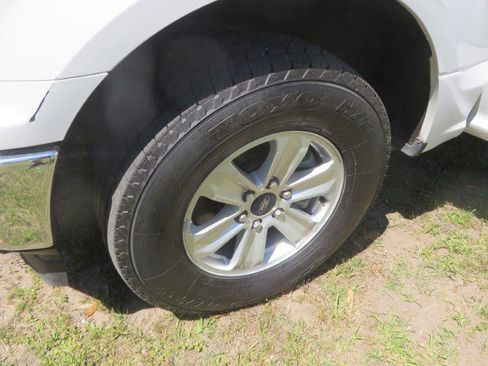 Used 2018 Ford F150 XL w/ Equipment Group 101A Mid AWD/4WD image 27