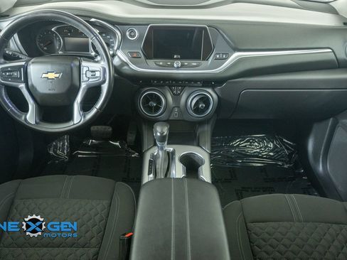 Used 2019 Chevrolet Blazer LT AWD/4WD image 29