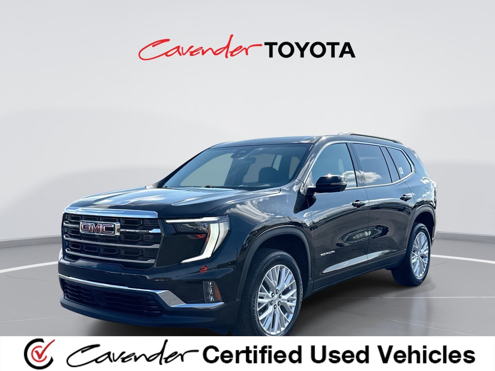 Used 2026 GMC Acadia Elevation w/ Elevation Premium Package FWD image 1