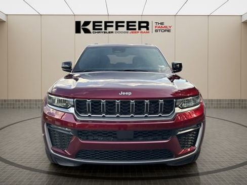 New 2026 Jeep Grand Cherokee Limited AWD/4WD image 8