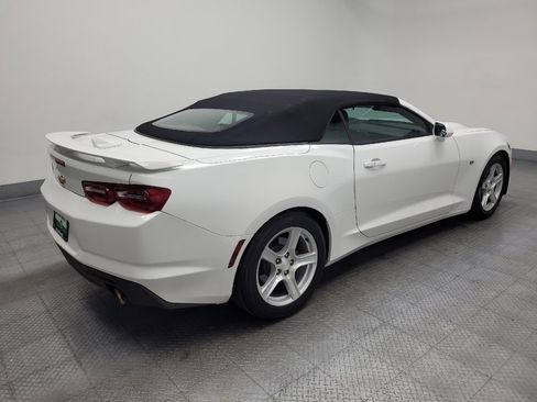 Used 2020 Chevrolet Camaro LT RWD image 10