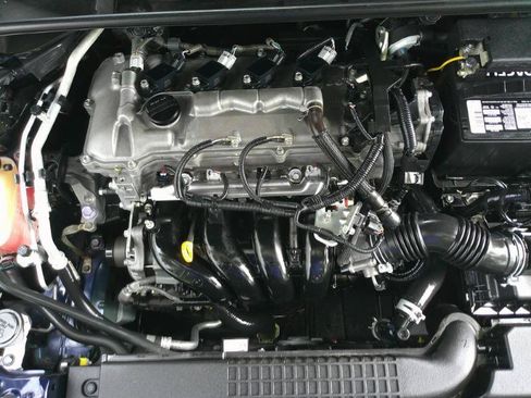 Used 2020 Toyota Corolla LE FWD image 28
