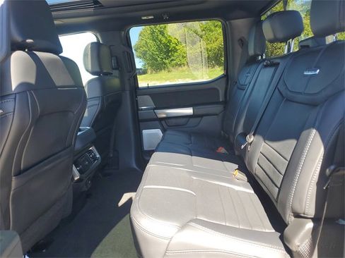 Used 2025 Ford F250 Platinum image 27