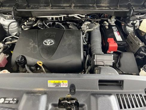 Used 2022 Toyota Highlander XSE image 20