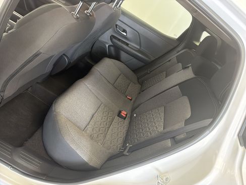 Used 2025 Nissan Kicks SV FWD image 13