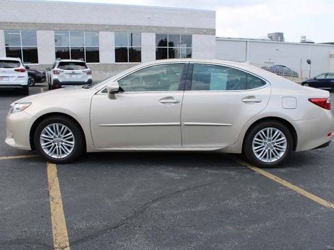 Used 2013 Lexus ES 350 w/ Luxury Pkg FWD image 7