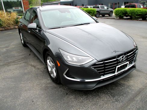 Used 2022 Hyundai Sonata SE w/ Cargo Package image 18