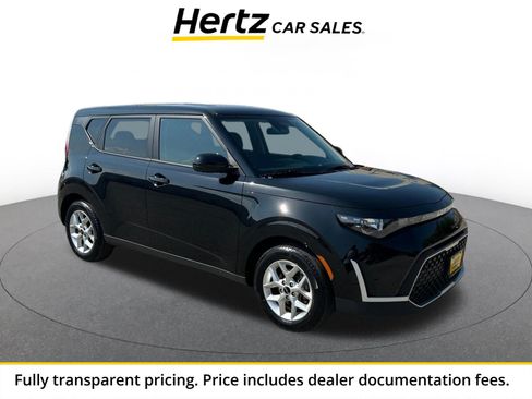 Used 2025 Kia Soul LX w/ LX Technology Package FWD image 1