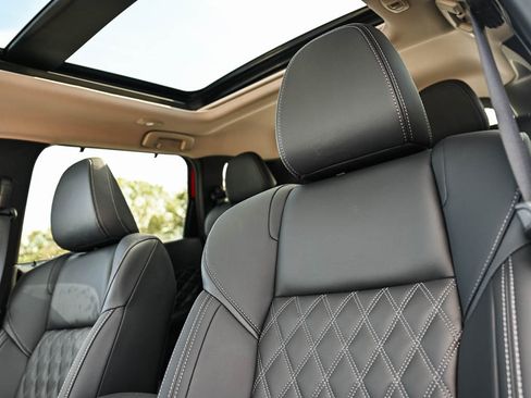 New 2025 Mitsubishi Outlander SEL image 20