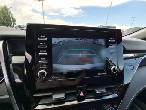 Used 2024 Toyota Camry SE FWD image 21